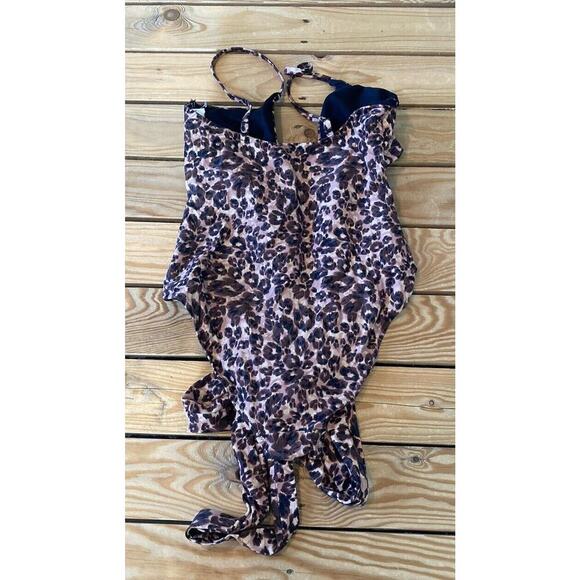NWT $62.95 Aerie Wrap Top One Piece Swimsuit Size Medium Long Women’s Brown - Picture 2 of 6
